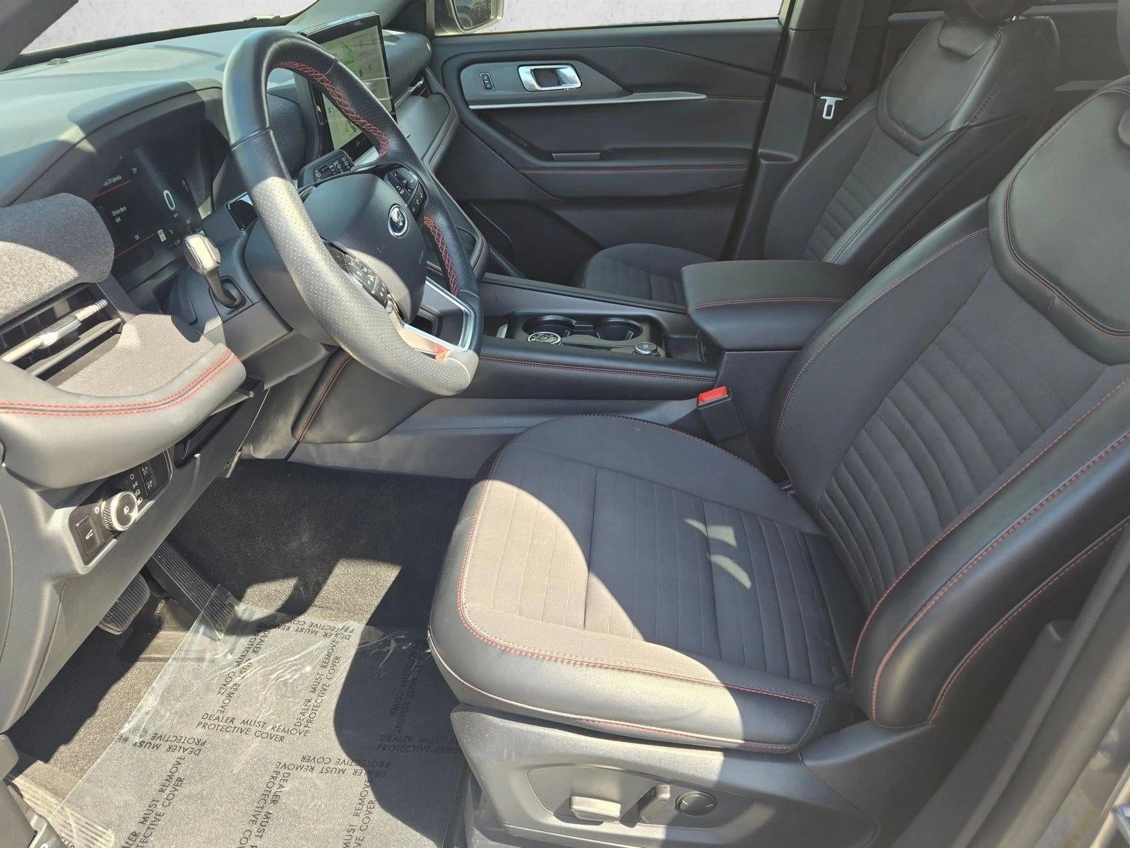 2025 Ford Explorer ST-Line 4WD