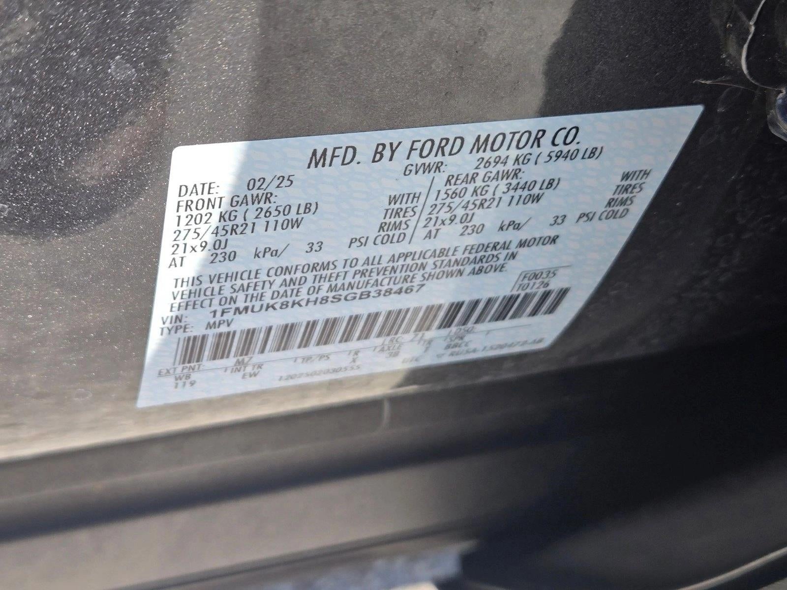 2025 Ford Explorer ST-Line 4WD