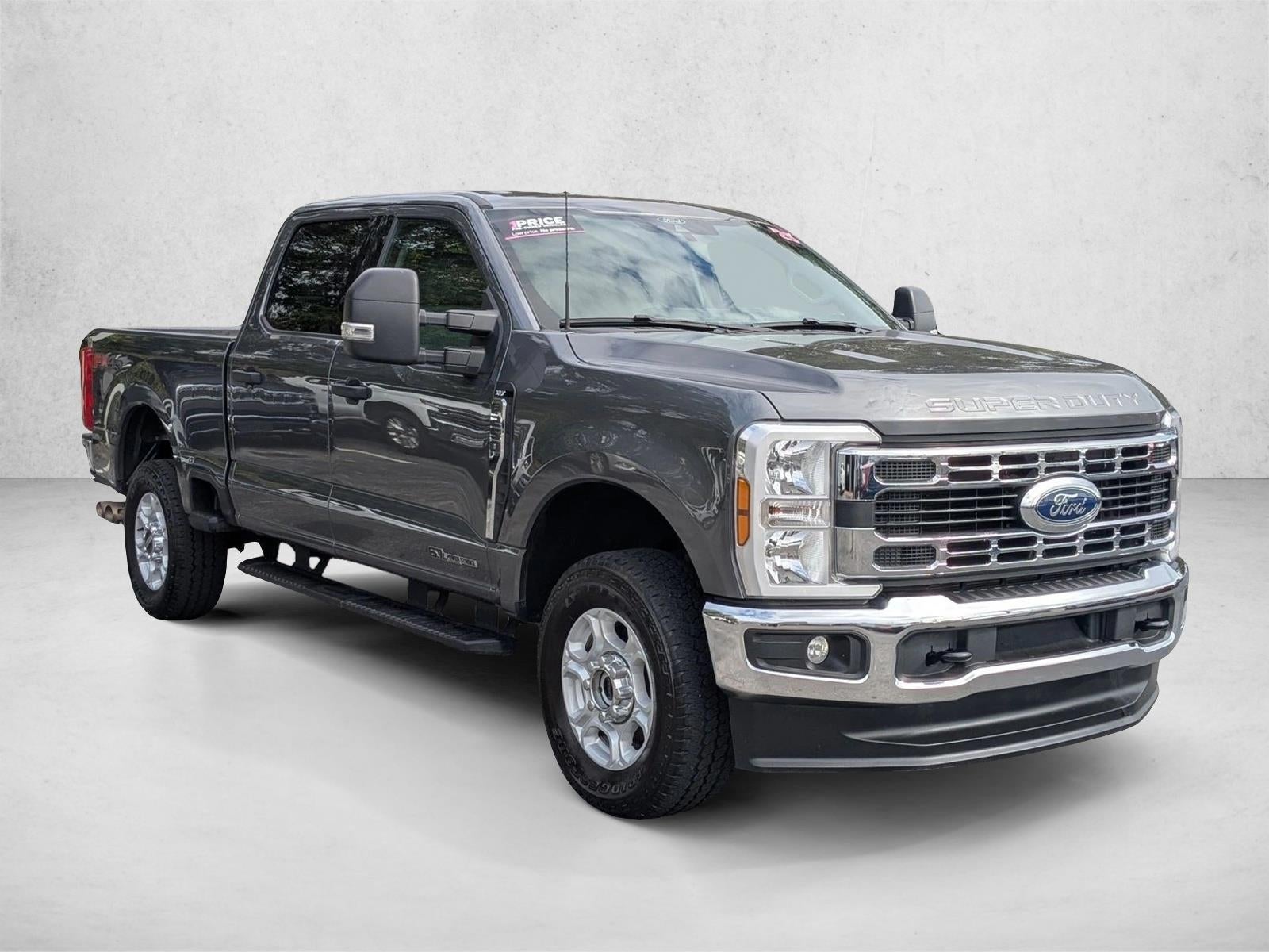 2025 Ford Super Duty F-250 SRW XLT 4WD Crew Cab 6.75' Box