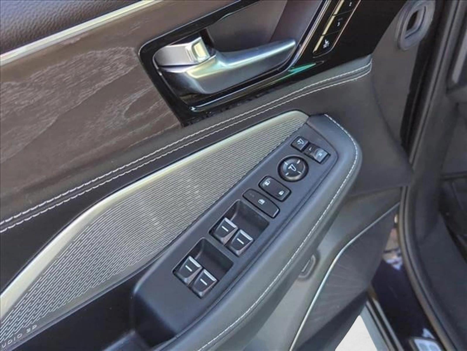 2023 Acura MDX SH-AWD w/Advance Package