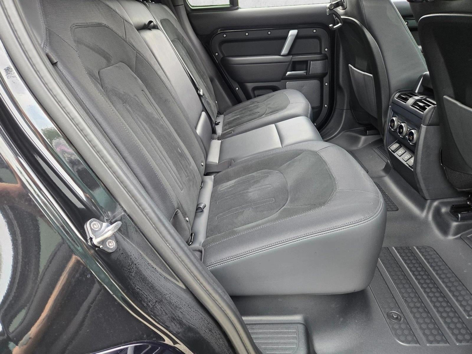 2022 Land Rover Defender 110 V8 AWD