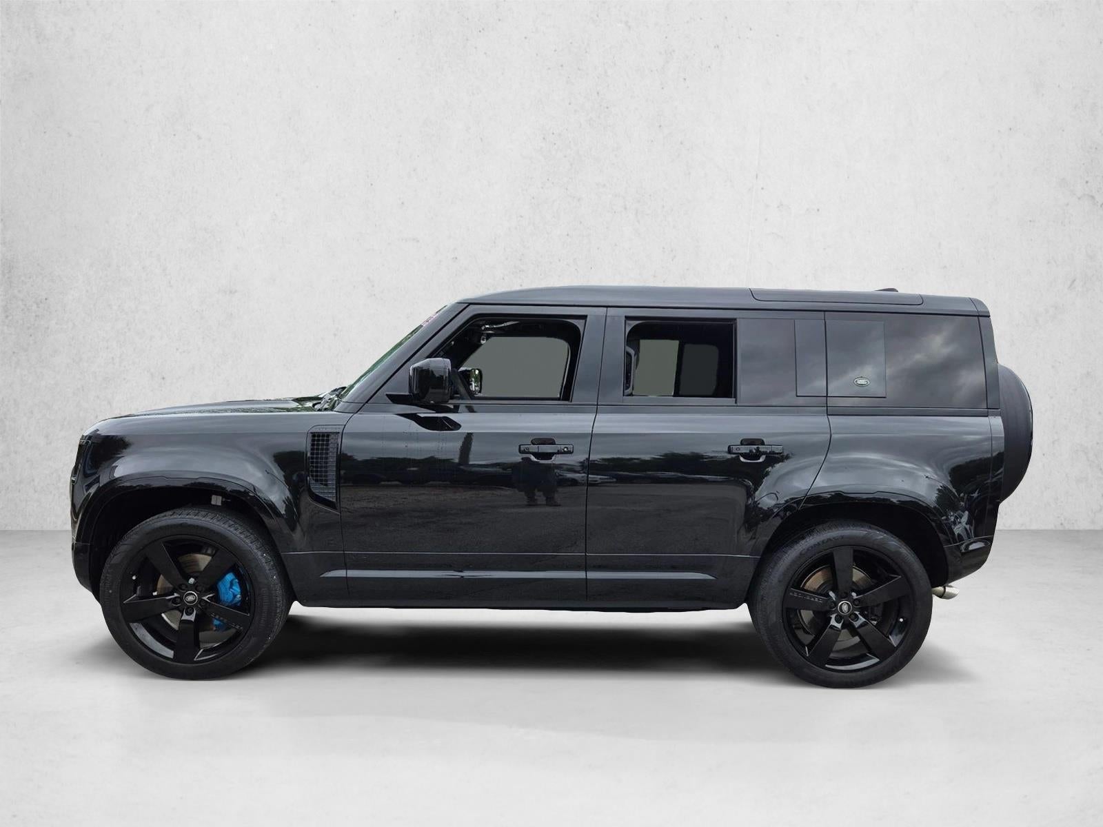 2022 Land Rover Defender 110 V8 AWD