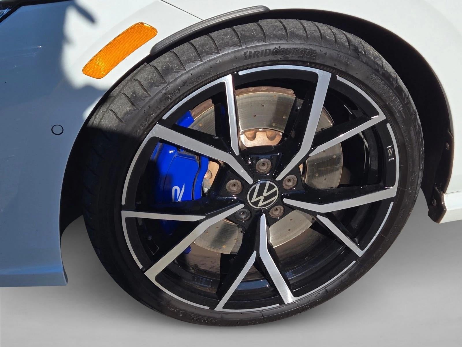 2024 Volkswagen Golf R 2.0T DSG