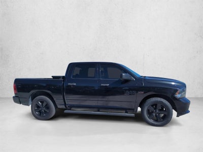 2018 RAM 1500 Express 4x2 Crew Cab 5'7" Box
