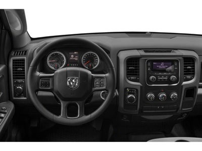2018 RAM 1500 Express 4x2 Crew Cab 5'7" Box