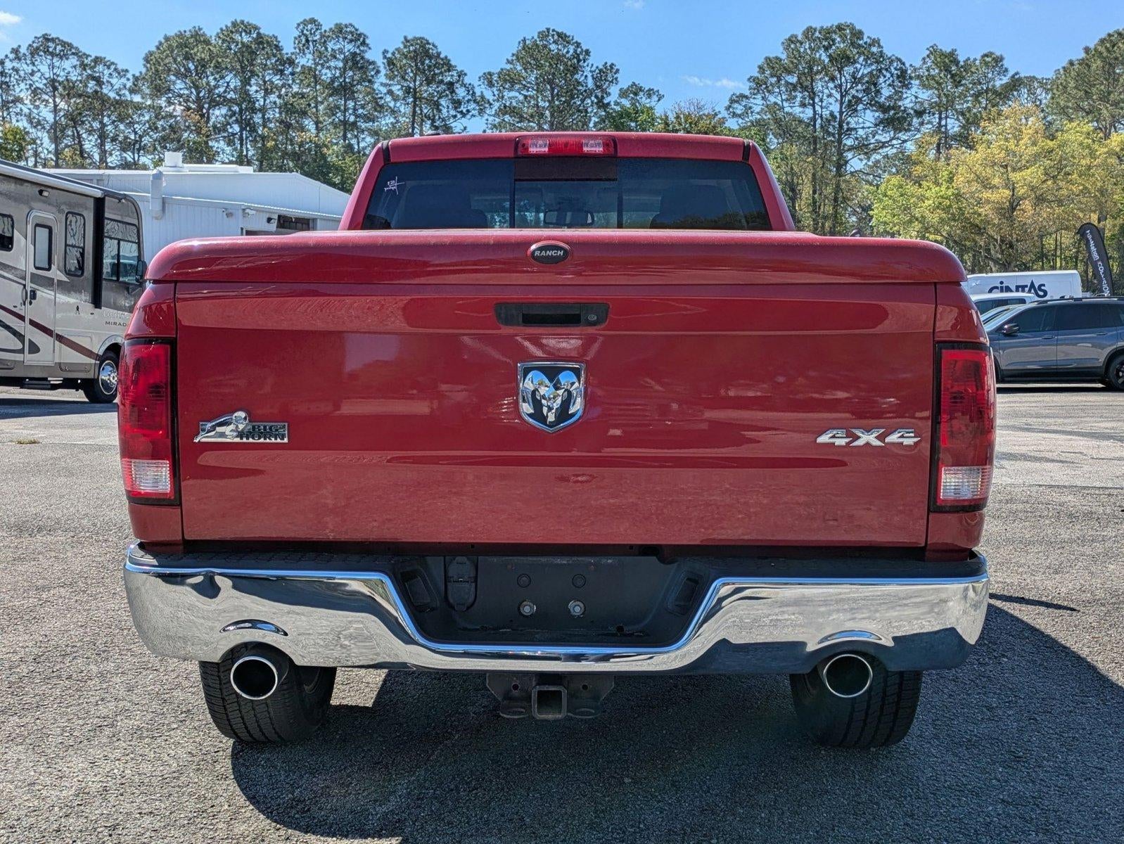 2016 RAM 1500 4WD Quad Cab 6.4 Ft Box Big Horn