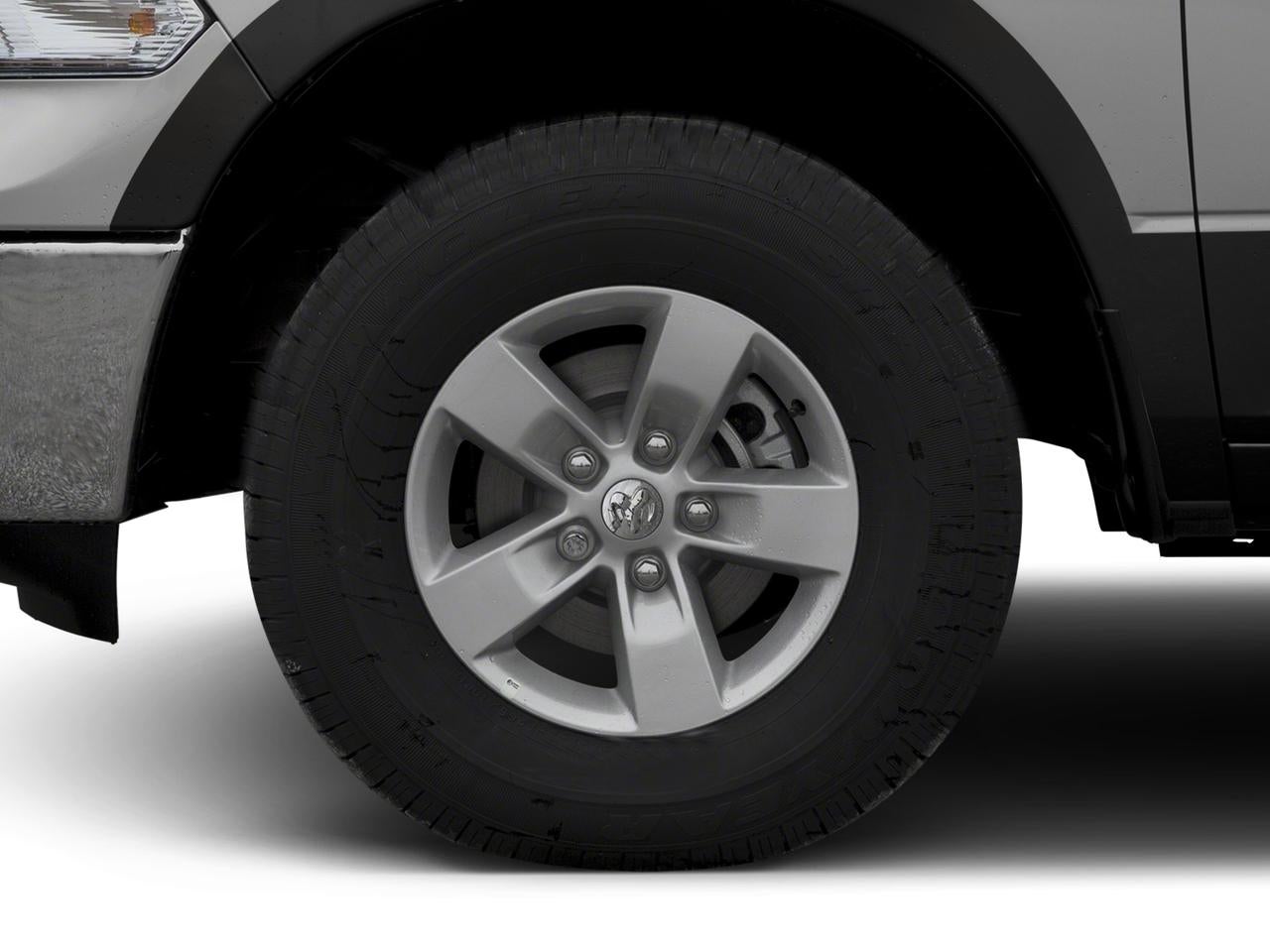 2016 RAM 1500 4WD Quad Cab 6.4 Ft Box Big Horn