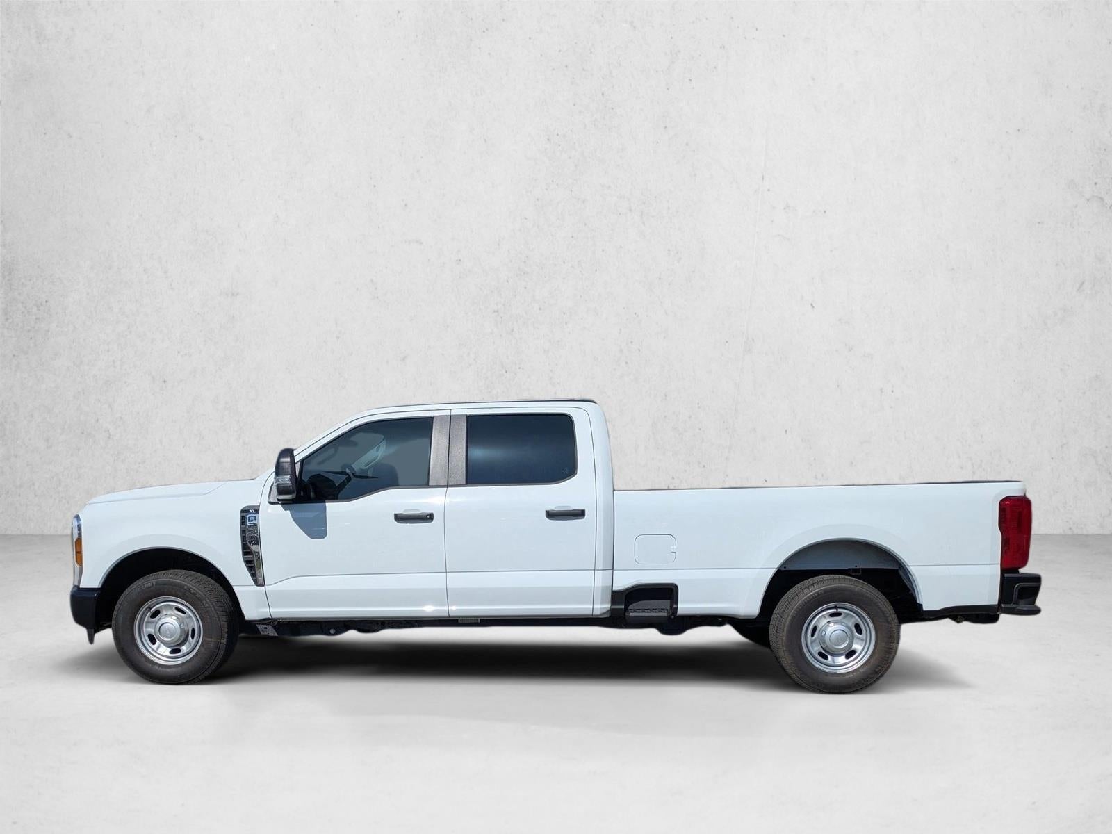 2025 Ford Super Duty F-250 SRW XL 2WD Crew Cab 6.75' Box