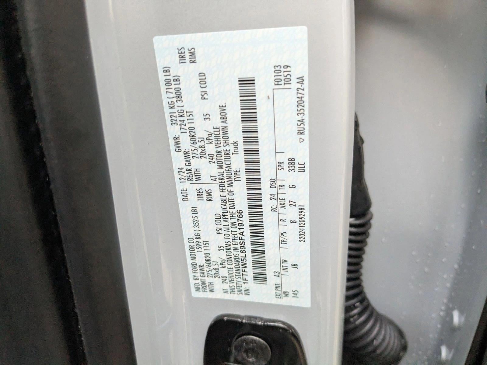 2025 Ford F-150 LARIAT 4WD SuperCrew 5.5' Box