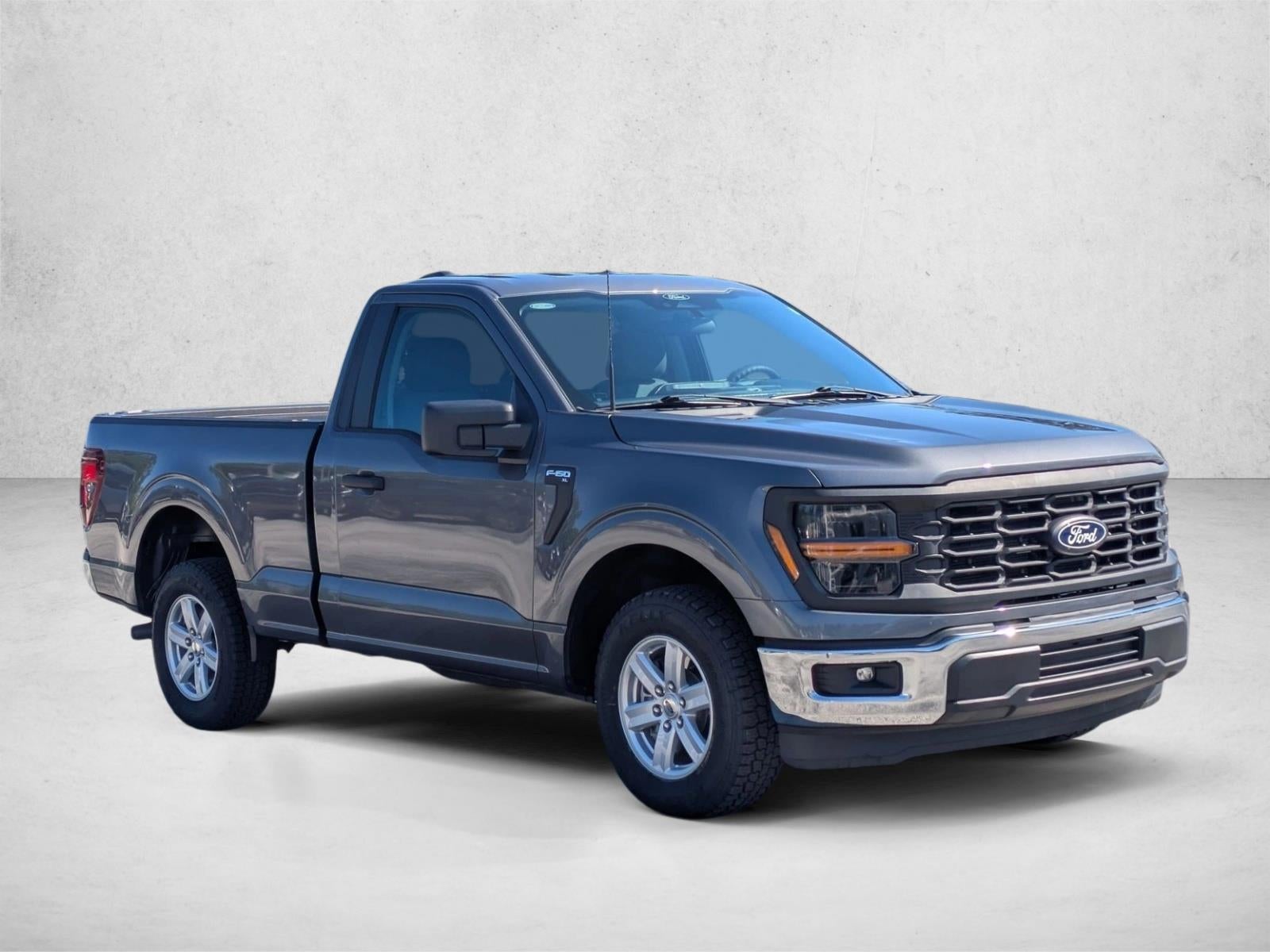 2024 Ford F-150 XL 2WD Reg Cab 6.5' Box