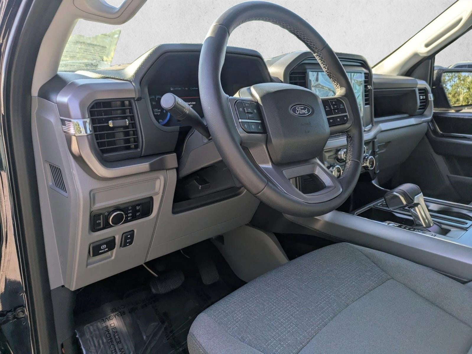 2025 Ford F-150 Lightning XLT 4WD SuperCrew 5.5' Box