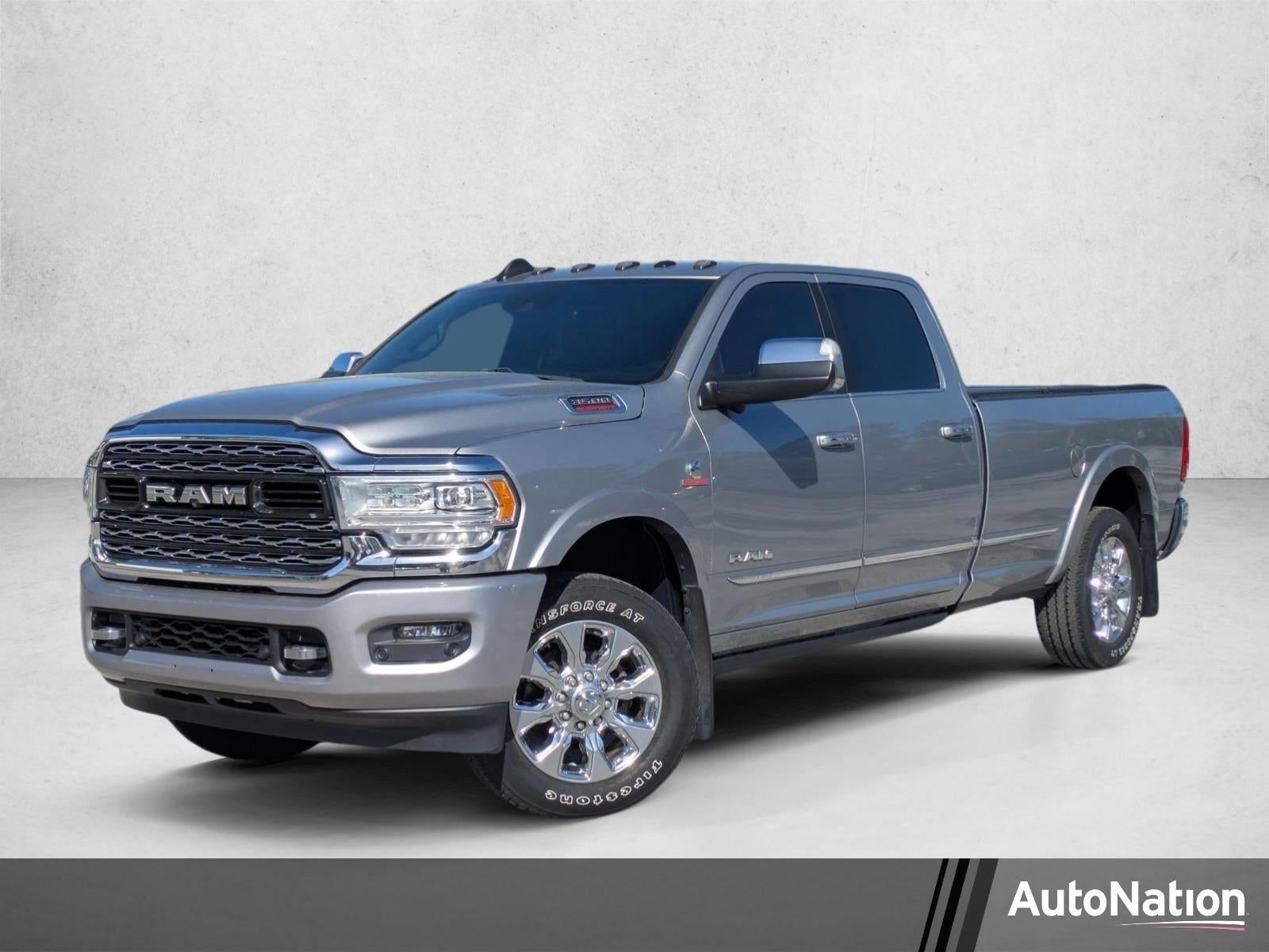 2019 RAM 3500 Limited 4x4 Crew Cab 8' Box
