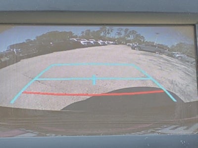 2017 Toyota Camry LE Auto (SE)