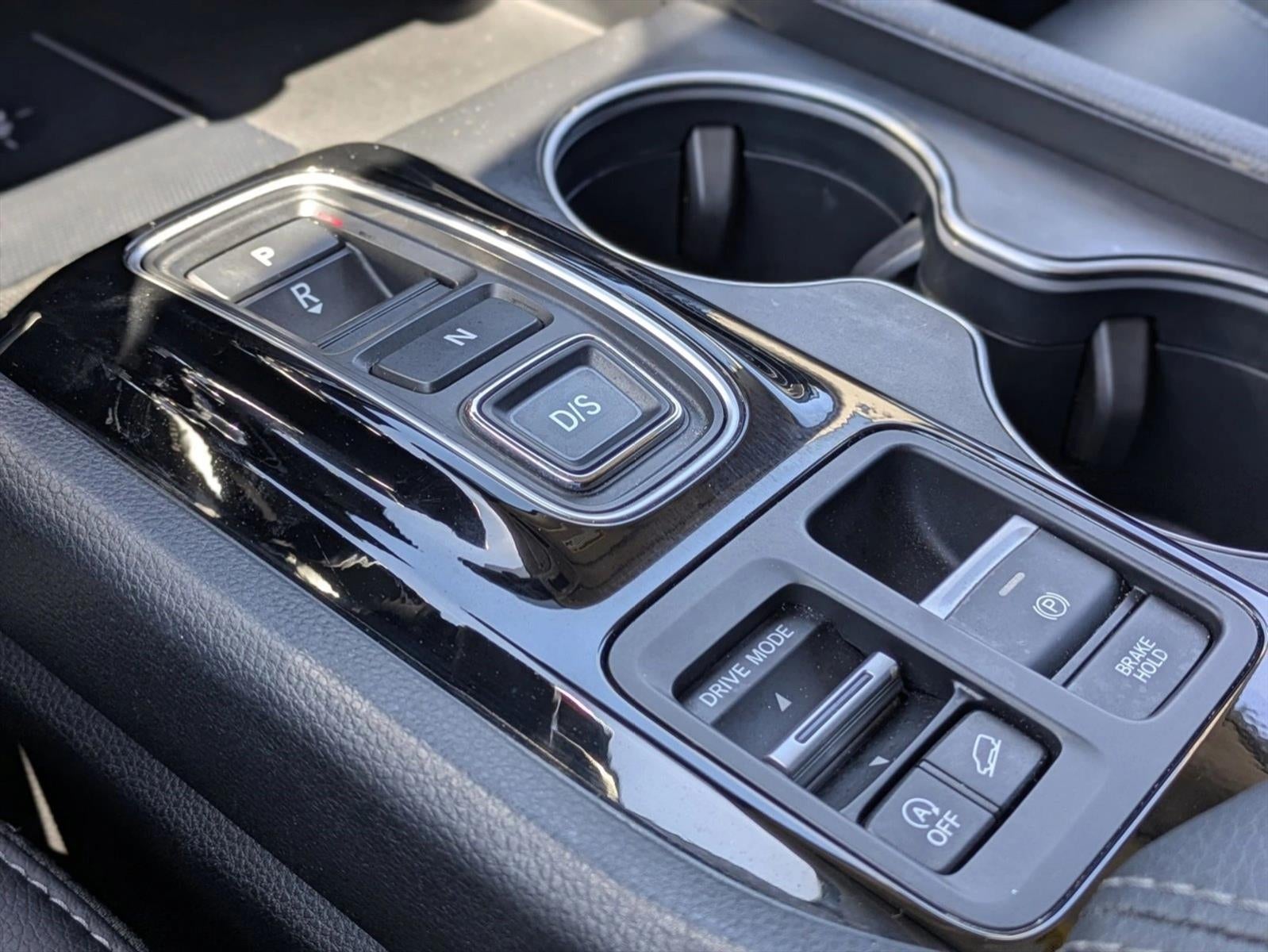 2023 Honda Pilot Touring AWD