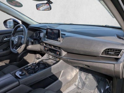 2024 Nissan Rogue AWD SV