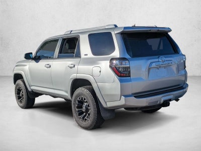 2015 Toyota 4Runner 4WD 4dr V6 SR5 (GS)