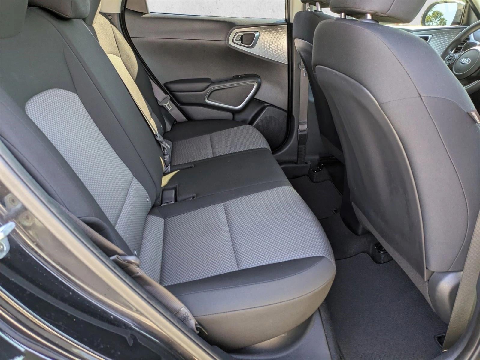 2020 Kia Soul LX IVT