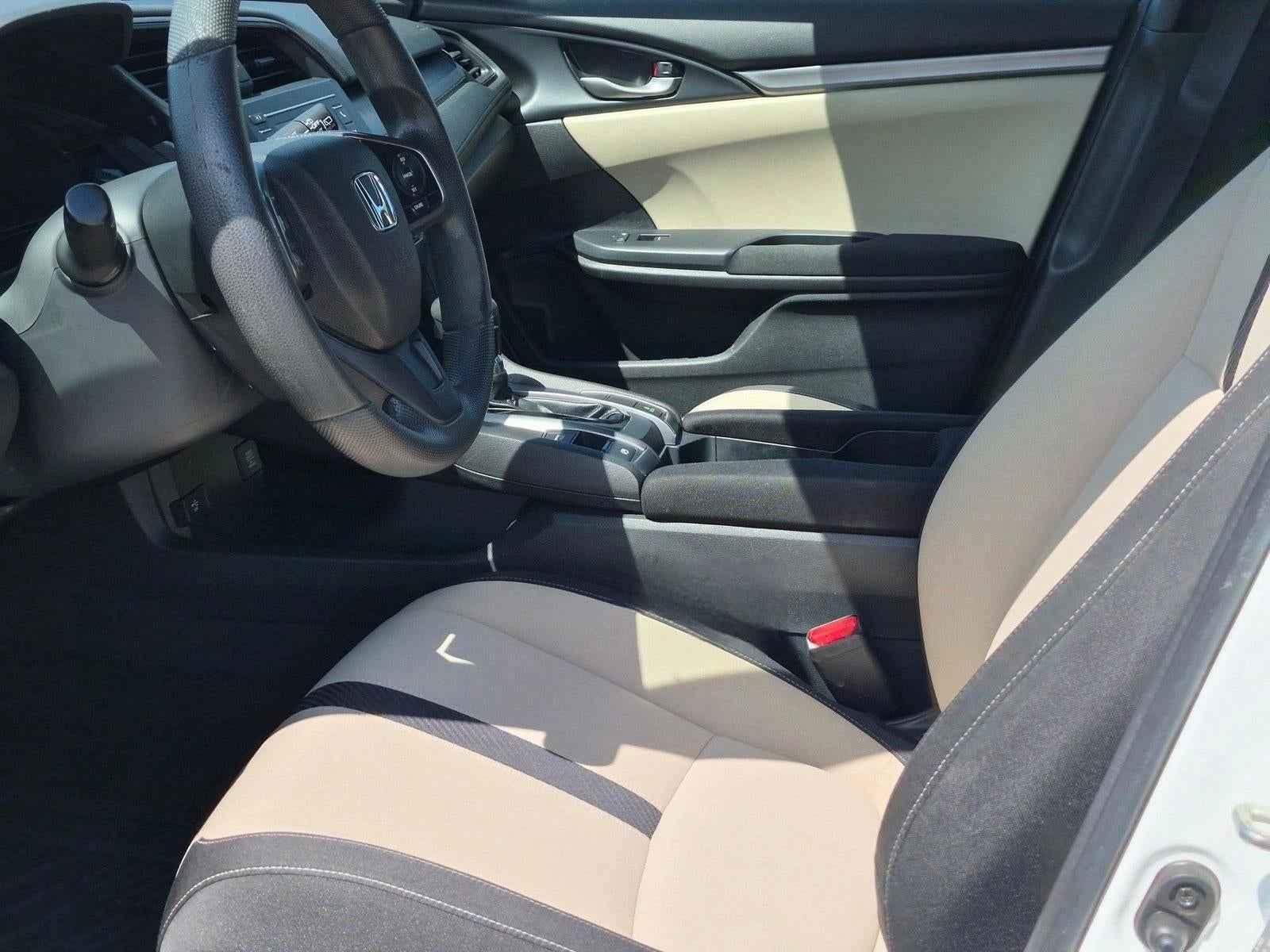 2018 Honda Civic Hatchback LX CVT