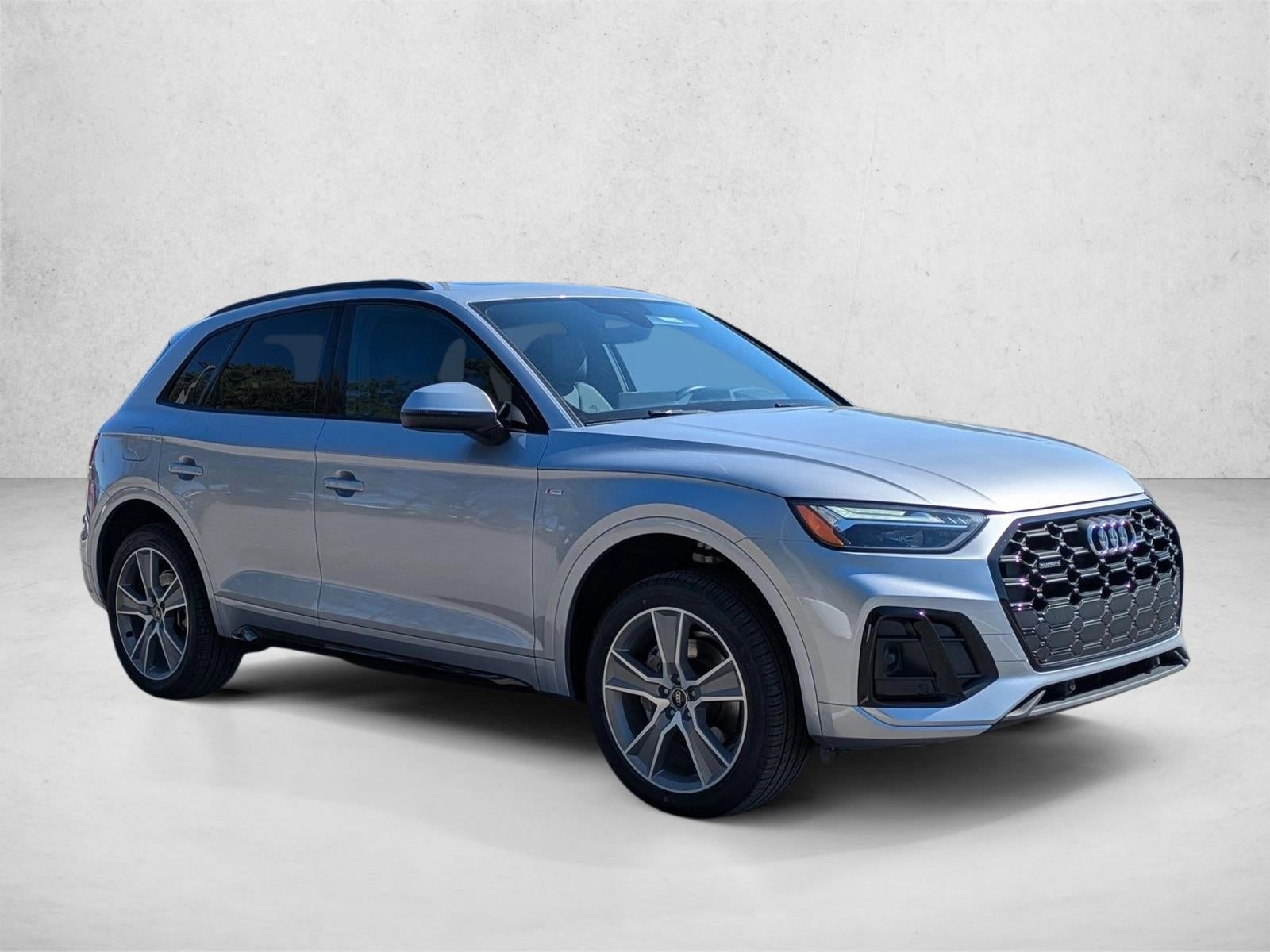 2025 Audi Q5 S line Premium 45 TFSI quattro