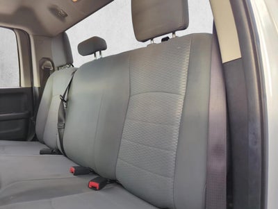 2017 RAM 1500 Express 4x2 Quad Cab 6'4" Box