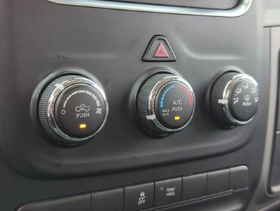 2017 RAM 1500 Express 4x2 Quad Cab 6'4" Box