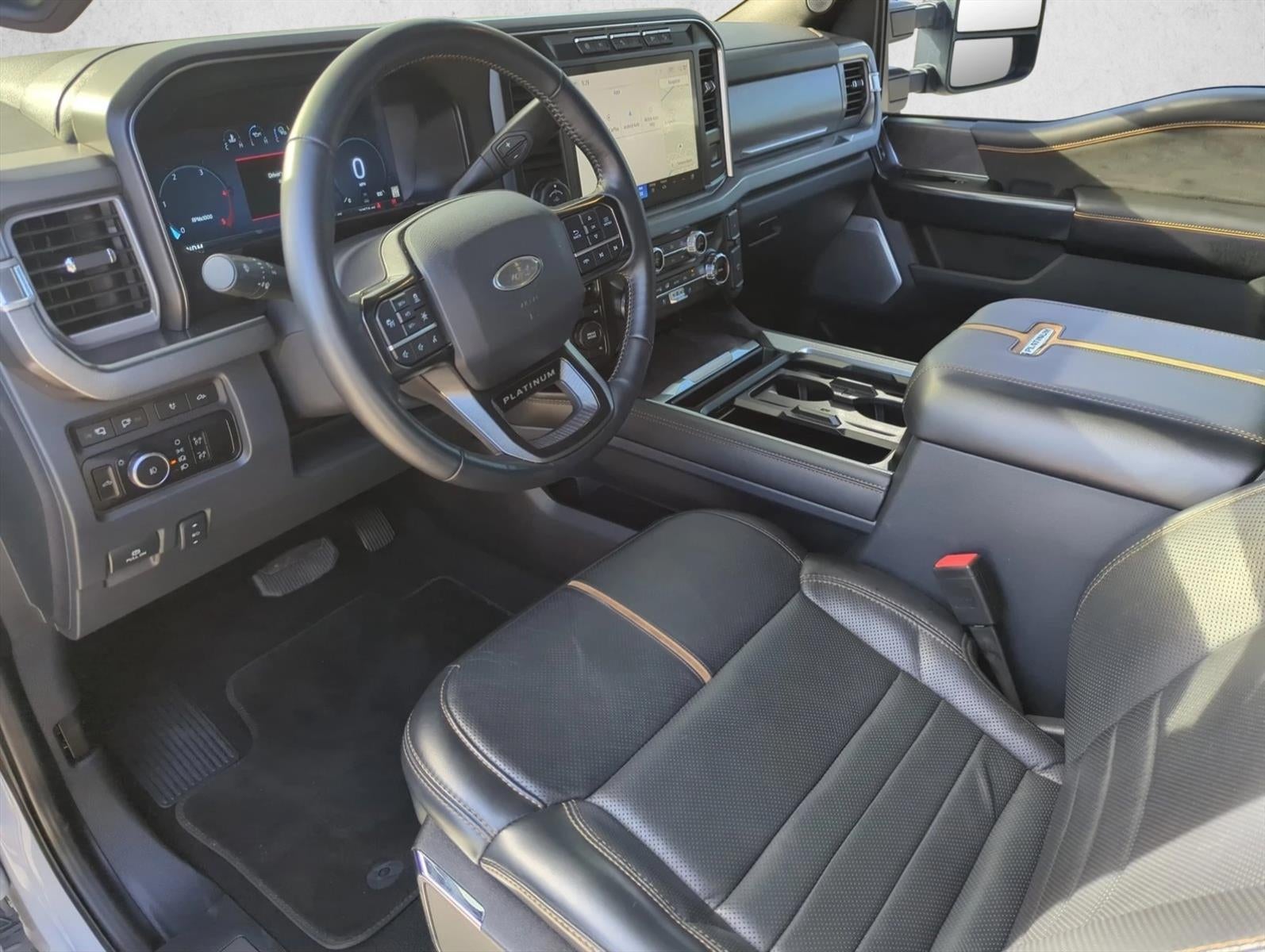 2024 Ford Super Duty F-450 DRW Platinum 4WD Crew Cab 8' Box