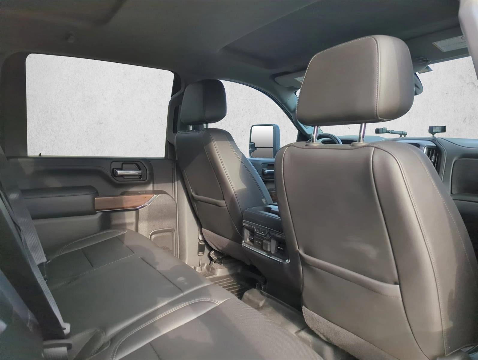 2020 GMC Sierra 2500 HD Crew Cab Standard Box 4-Wheel Drive SLT