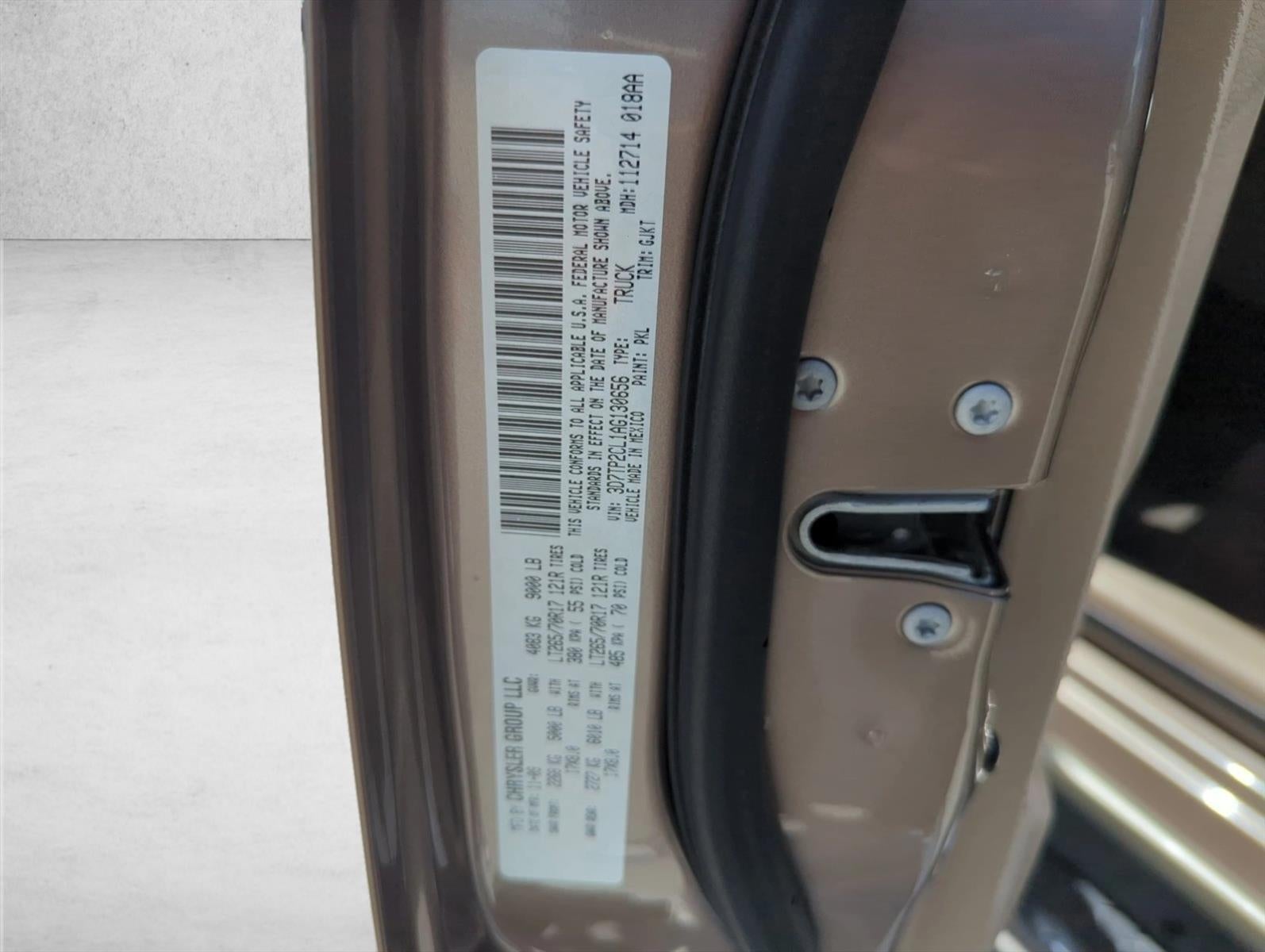 2010 Dodge Ram 2500 2WD Crew Cab 6.4 Ft Box Laramie