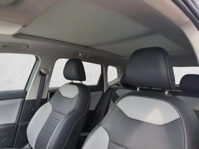 2022 Volkswagen Taos SEL 4MOTION