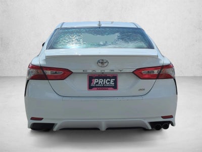 2019 Toyota Camry SE Auto (SE)