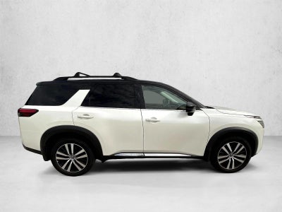 2023 Nissan Pathfinder Platinum 4WD