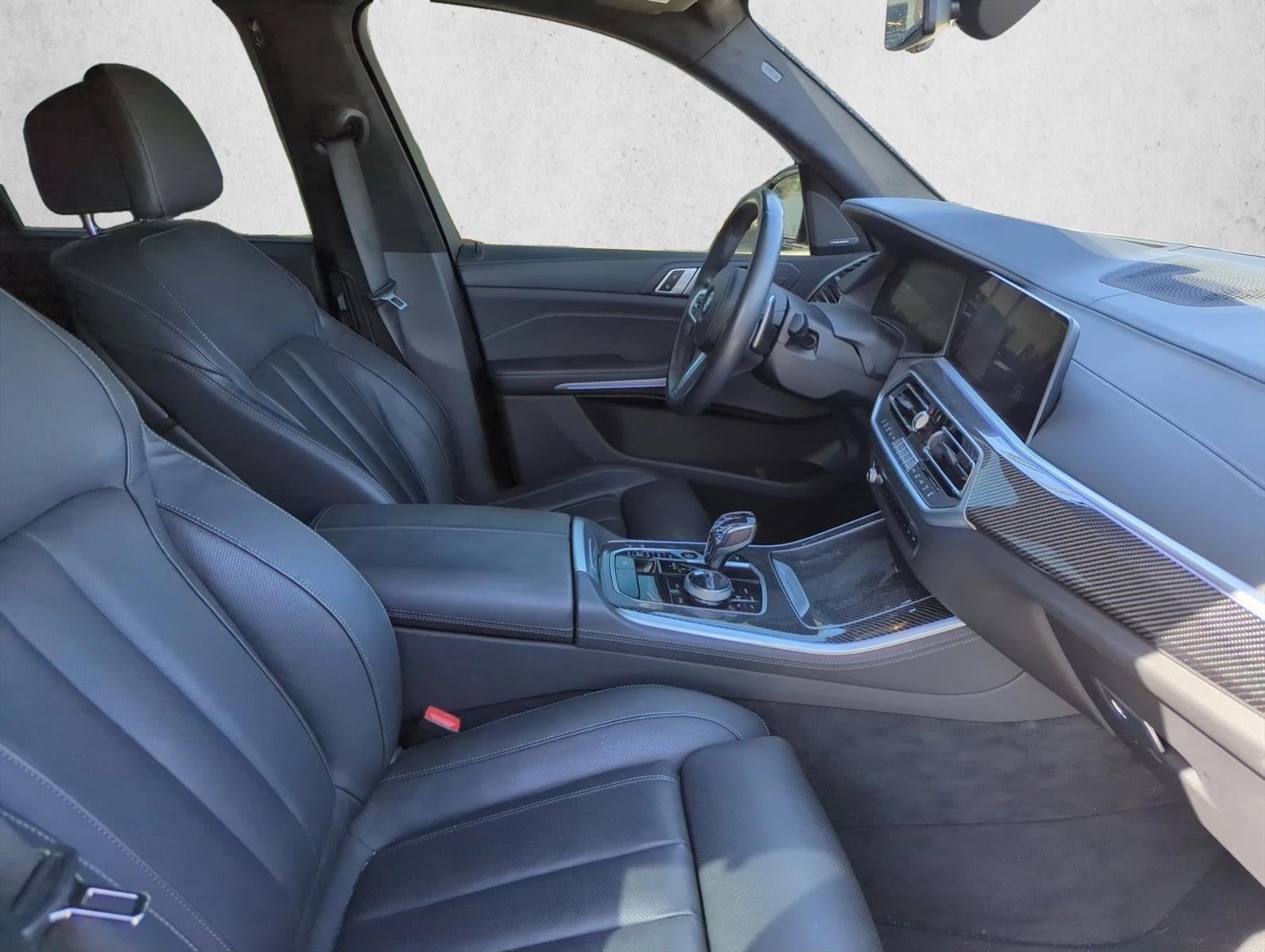 2022 BMW X5 M50i Sports Activity Vehicle