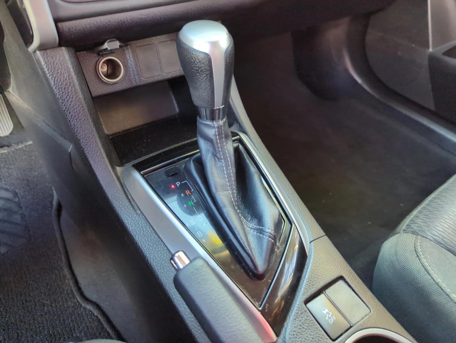 2018 Toyota Corolla LE CVT (Natl)