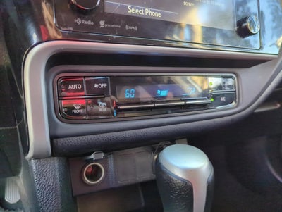 2018 Toyota Corolla LE CVT (Natl)