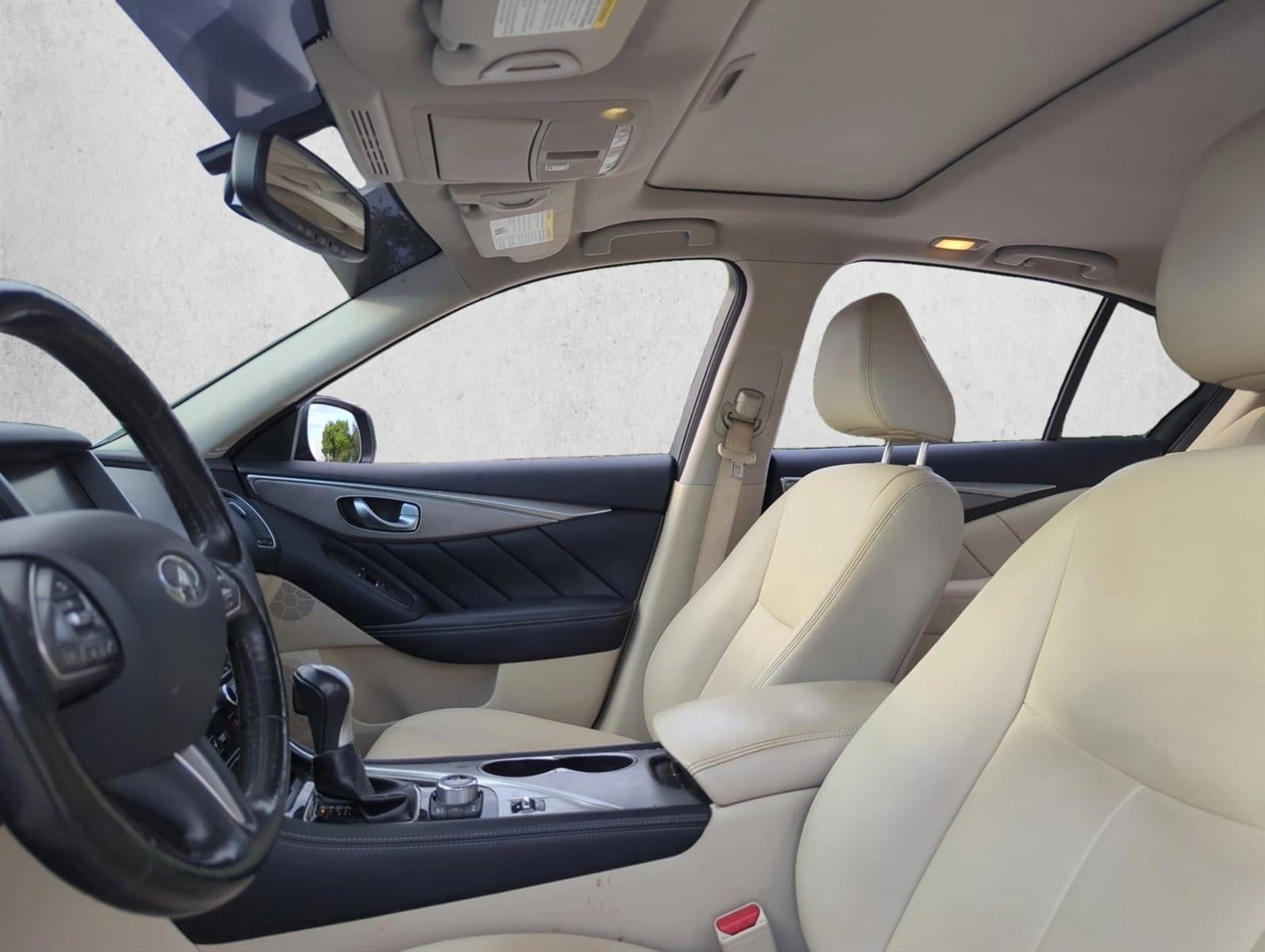 2015 INFINITI Q50 3.7 AWD Premium