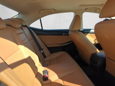 2017 Lexus IS Turbo RWD