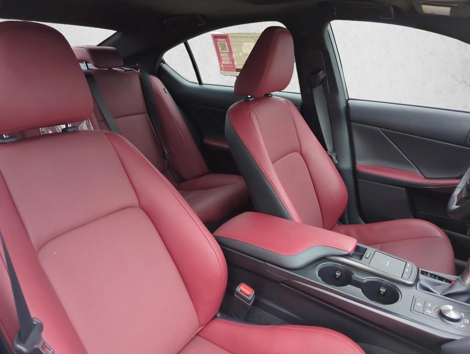 2025 Lexus IS 350 F SPORT Design RWD