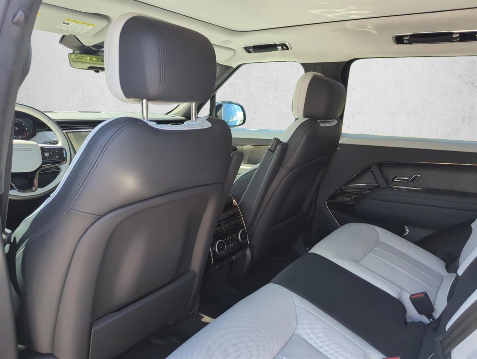 2023 Land Rover Range Rover Sport P530 First Edition