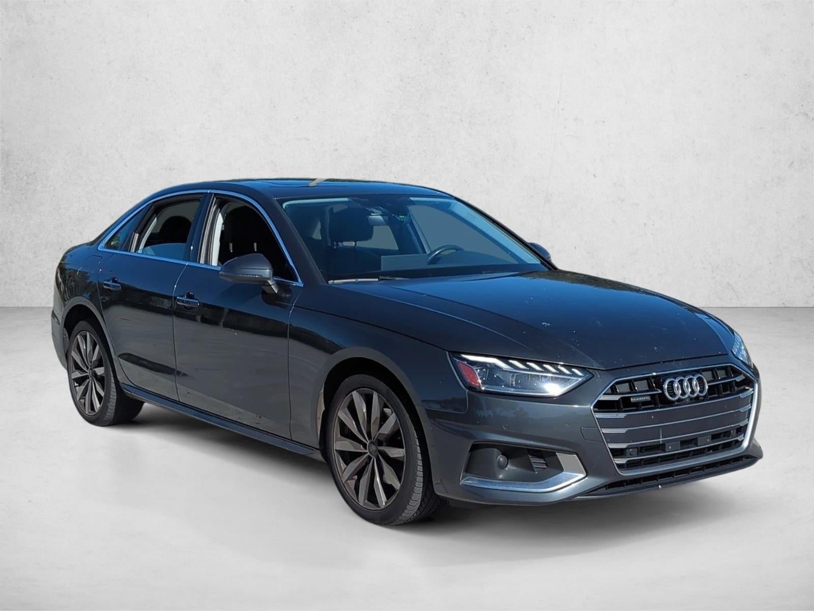 2022 Audi A4 Sedan Premium Plus 40 TFSI quattro