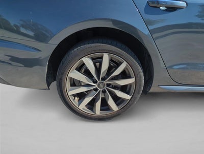 2022 Audi A4 Sedan Premium Plus 40 TFSI quattro