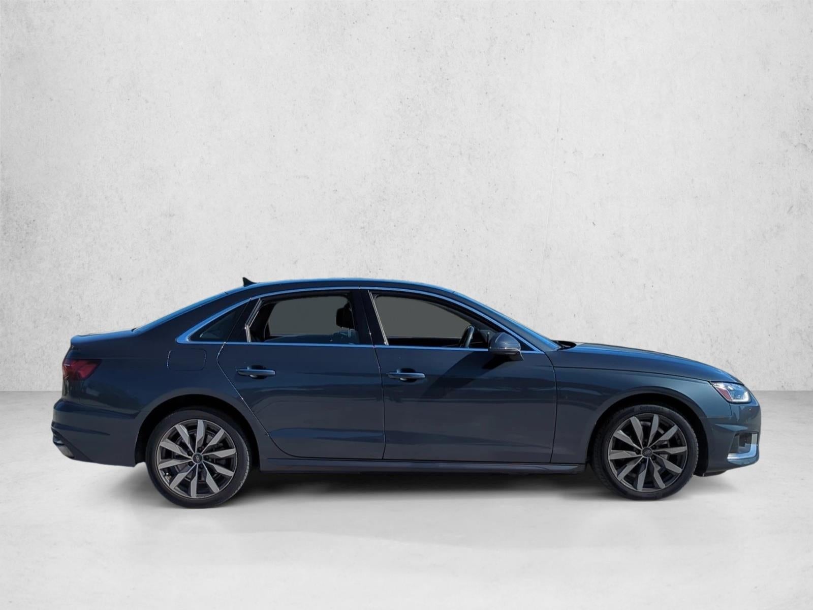 2022 Audi A4 Sedan Premium Plus 40 TFSI quattro