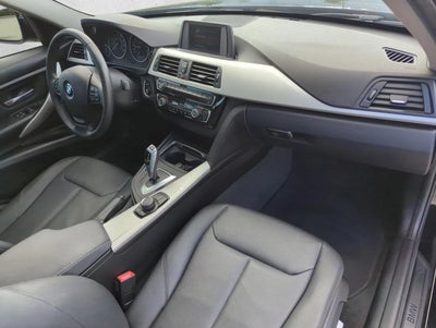 2018 BMW 320i Sedan
