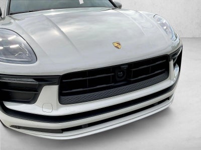 2024 Porsche Macan T AWD