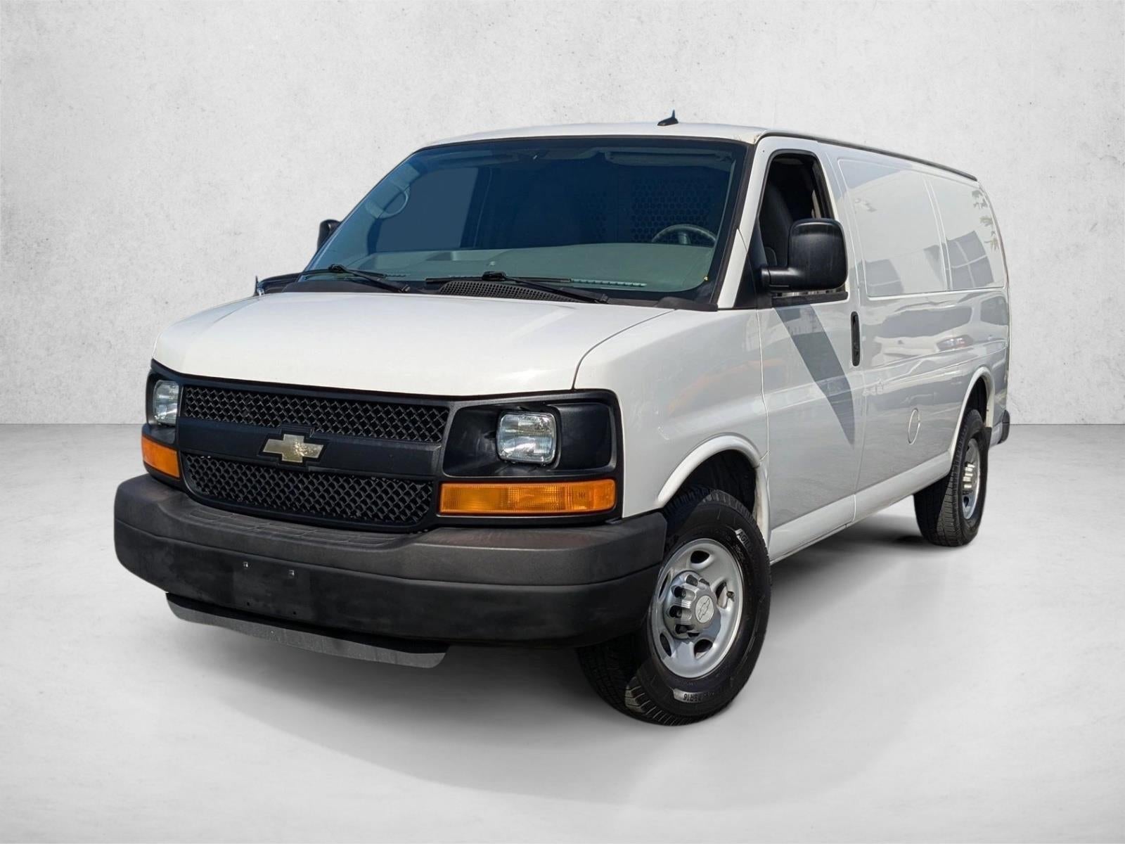 2015 Chevrolet Express Cargo Van 2500 Regular Wheelbase Rear-Wheel Drive