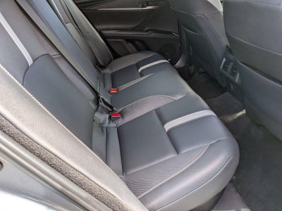 2025 Toyota Camry SE (SE)