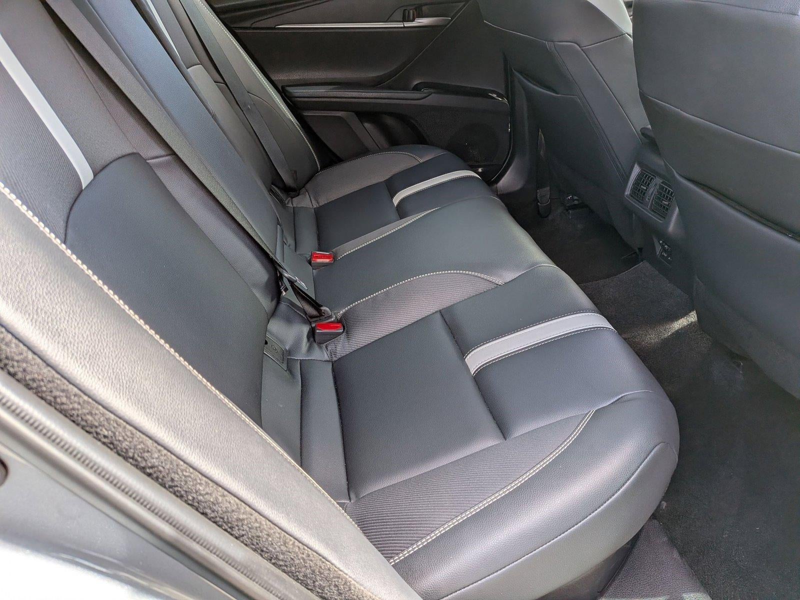 2025 Toyota Camry SE (SE)