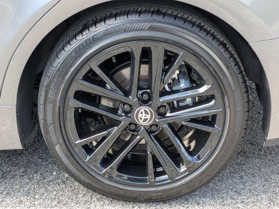 2025 Toyota Camry SE (SE)