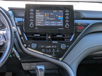2022 Toyota Camry SE Auto (SE)