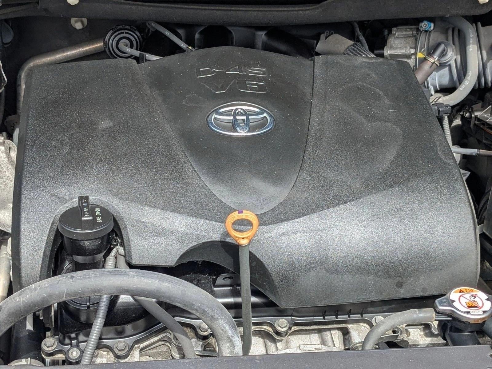 2017 Toyota Sienna LE FWD 8-Passenger (Natl)