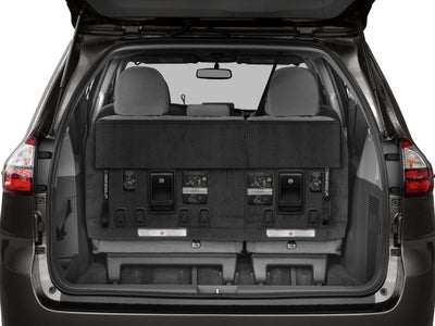 2017 Toyota Sienna LE FWD 8-Passenger (Natl)